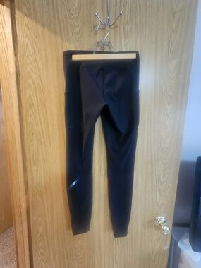 Lululemon Speed-Up 28" Full-On Luxtreme Black Size 6